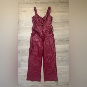 Hi there, welcome to my closet :)